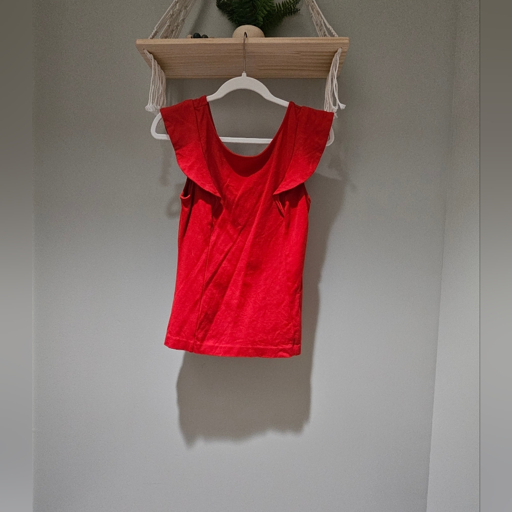 EXPRESS Ruffle Structured Blouse - Picture 2 of 4